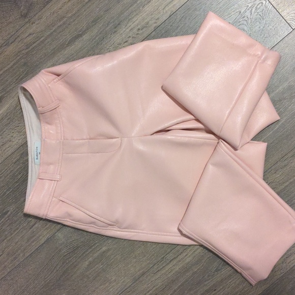 Aritzia Command Pant - Picture 3 of 6